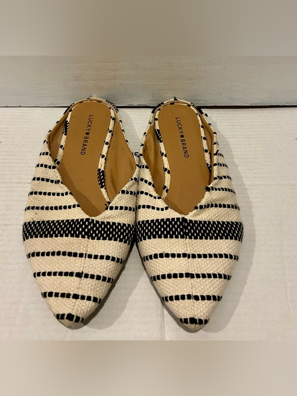 Lucky Brand Black and Cream Striped Pointed Slip-On Flats